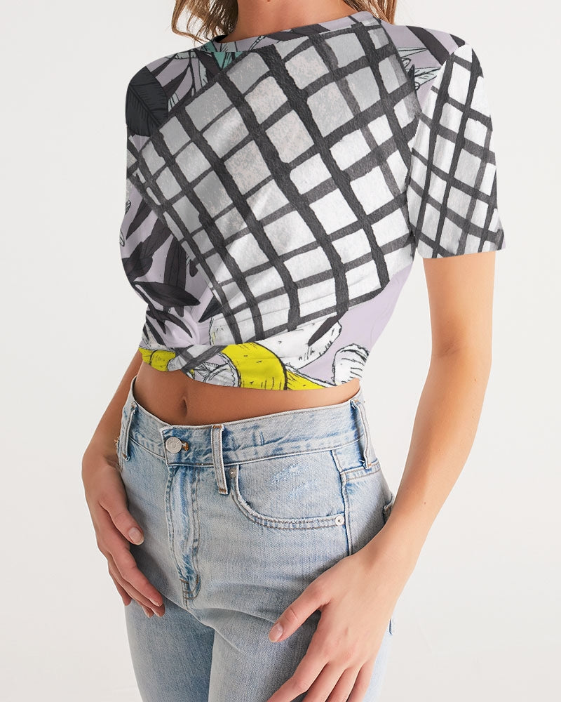 Wild with a Twist Women's Twist-Front Cropped Tee